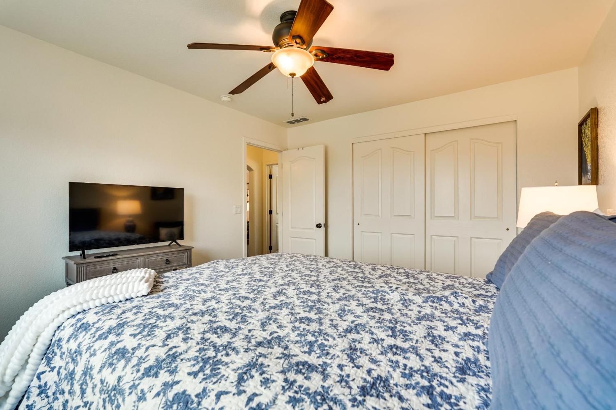 Havasu With Private Pool Near London Bridge Holiday home