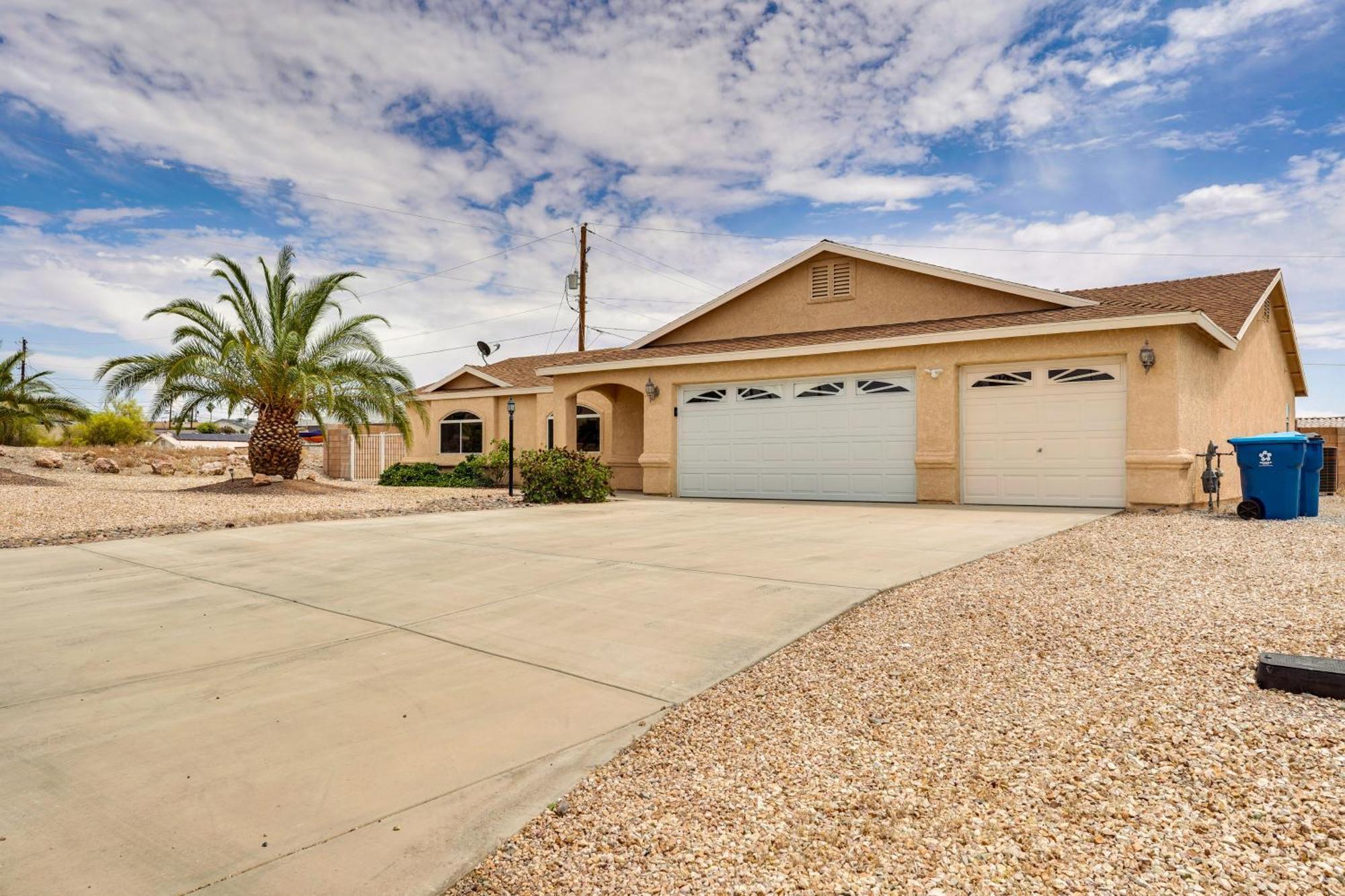 Holiday home Havasu With Private Pool Near London Bridge