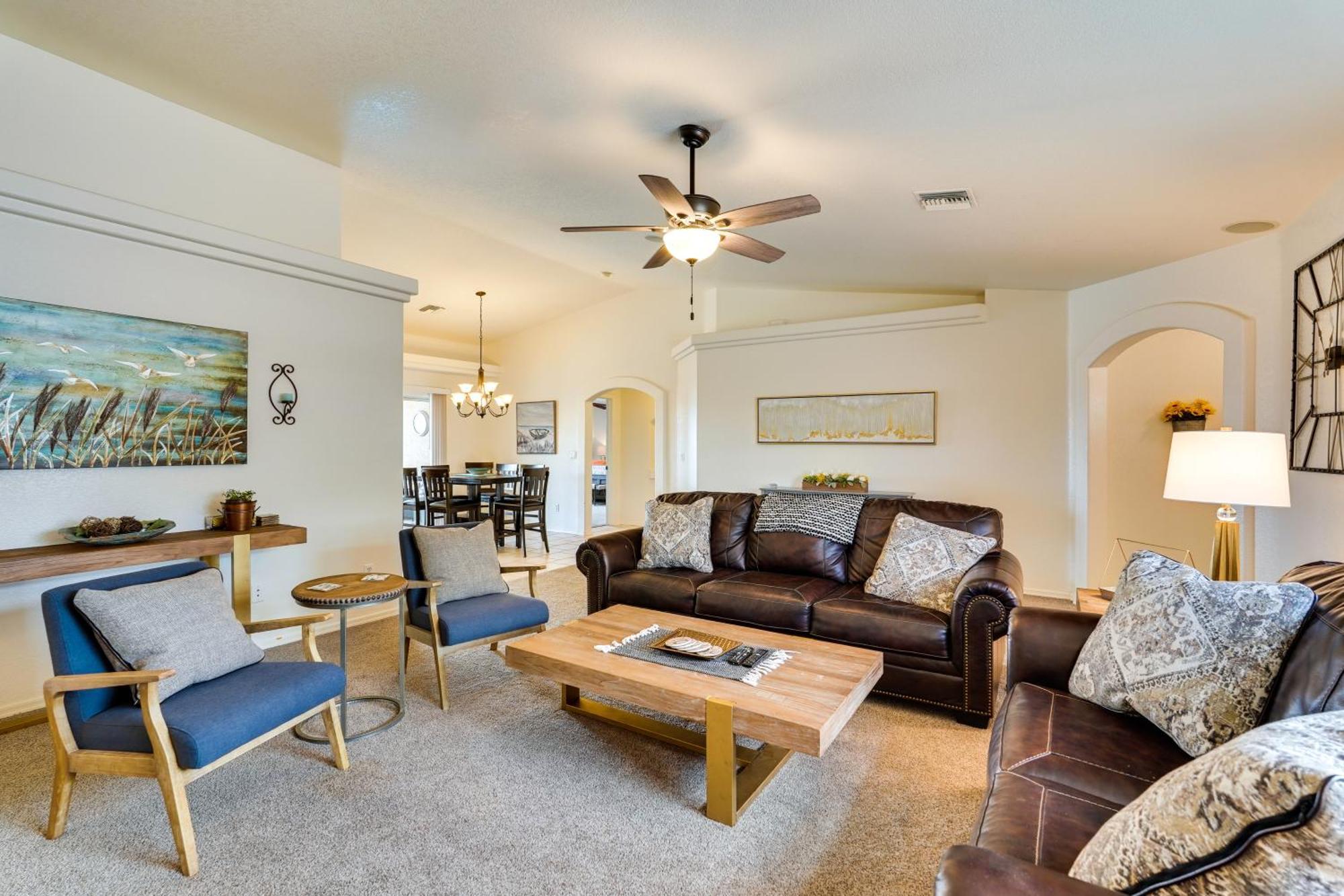 Havasu With Private Pool Near London Bridge Holiday home *