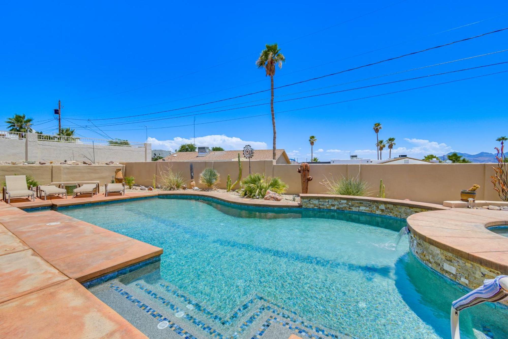 Havasu Gem Pool And Hot Tub, Near Boating *