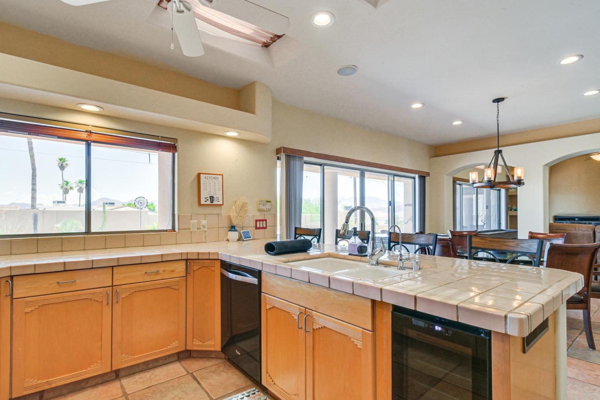 Havasu Gem Pool And Hot Tub, Near Boating