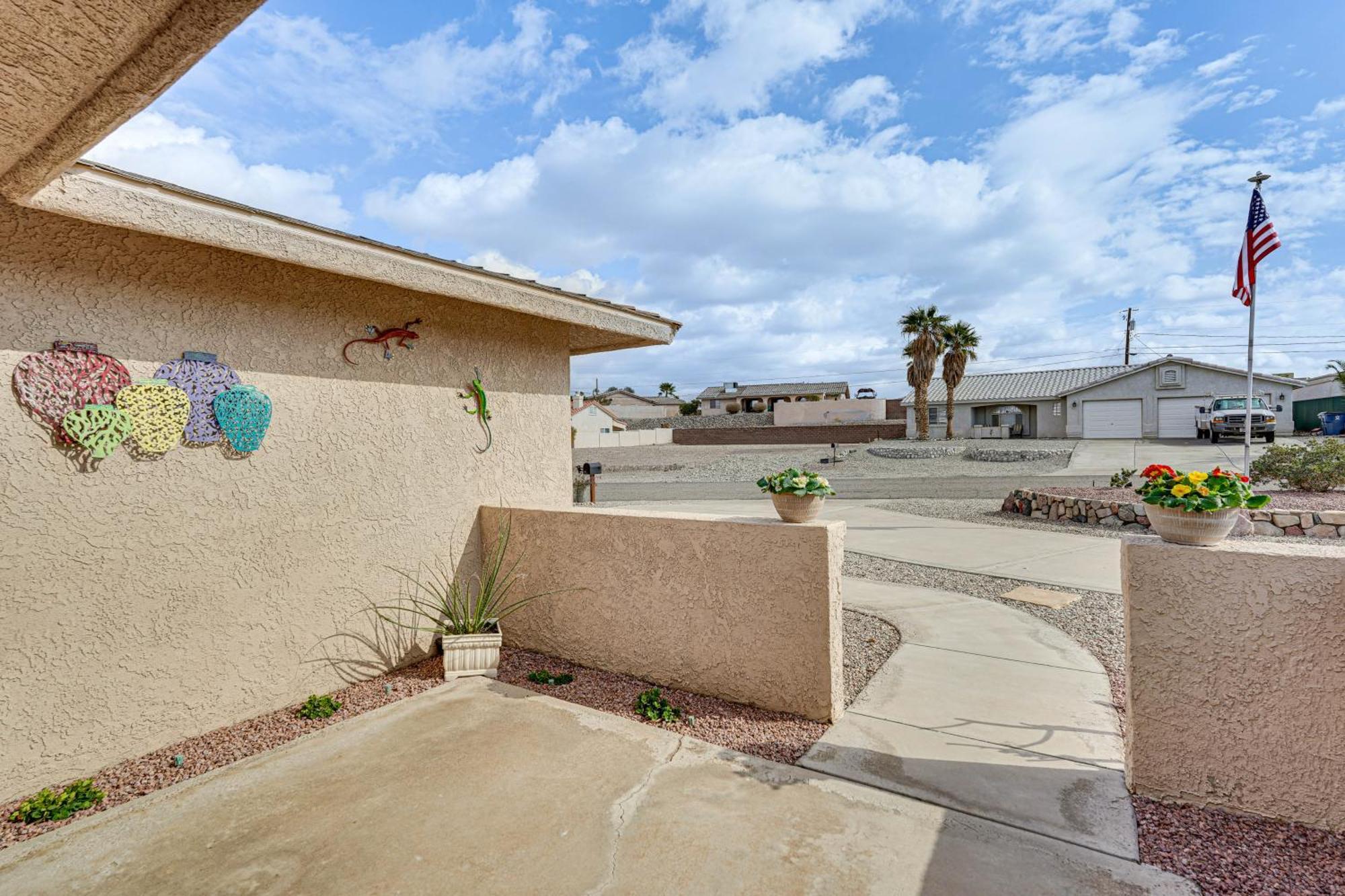 Havasu With Covered Patio, Grill And Views! * Lake Havasu City