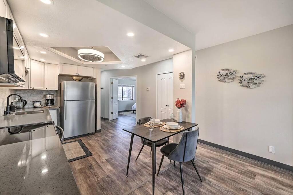 Apartment Resort-style Havasu With Pool! Lake Havasu City