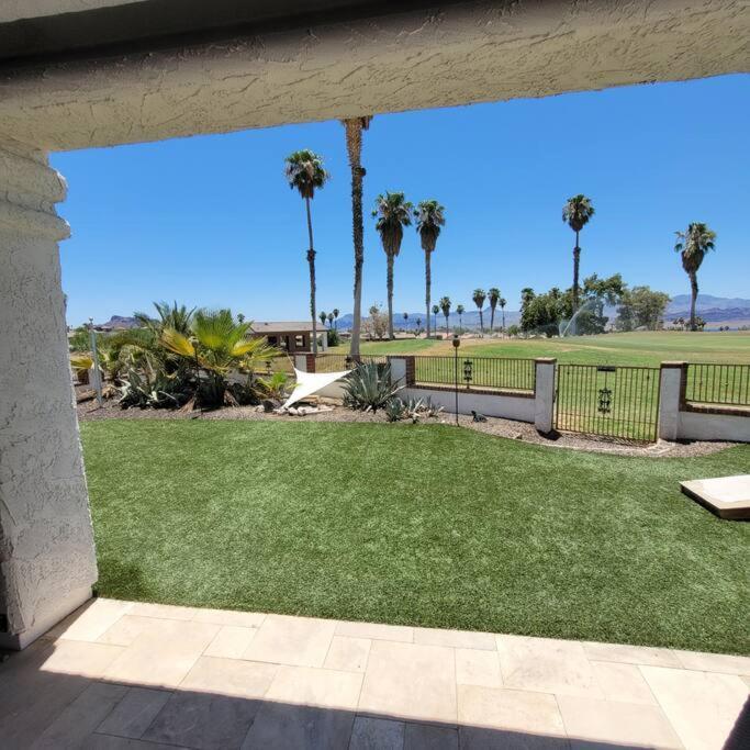 Golf Course Retreat - Olympic Style Pool, Many Games, Luxury Spa, 6 Bathrooms! Lake Havasu City