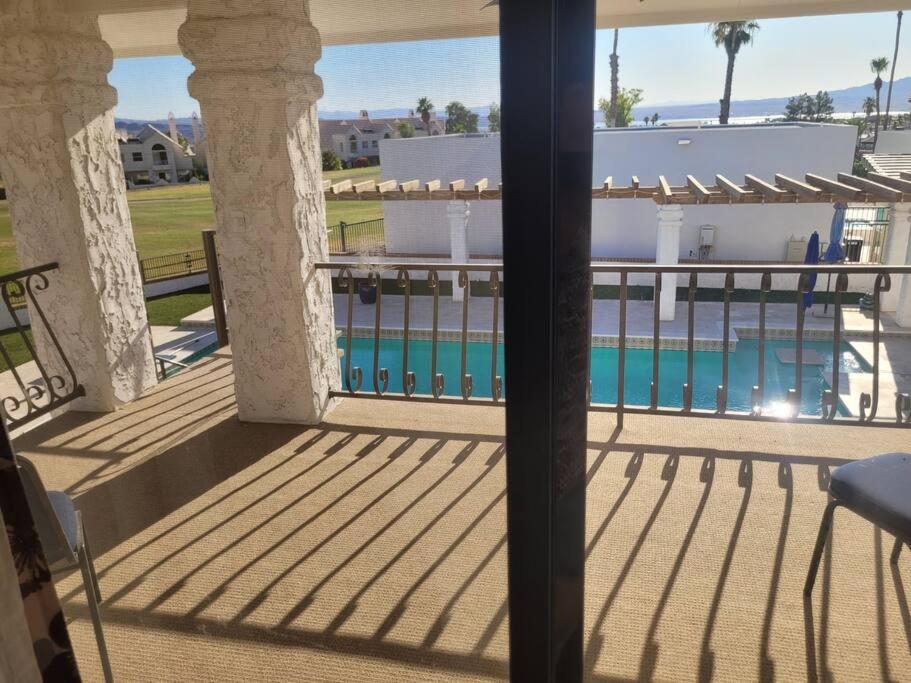 Holiday home Golf Course Retreat - Olympic Style Pool, Many Games, Luxury Spa, 6 Bathrooms! *