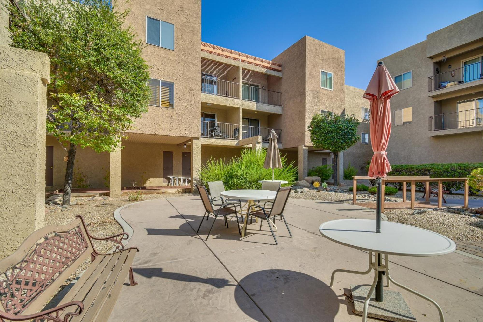 Apartment In Havasu With Balcony! *
