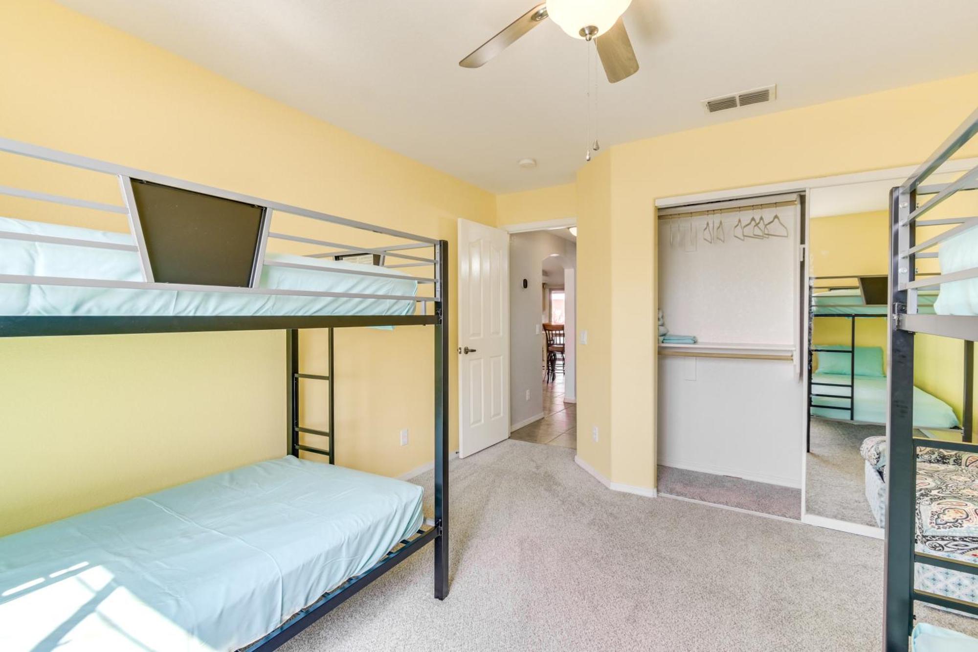 Havasu Heated Pool, 4 Mi To Beach! Lake Havasu City