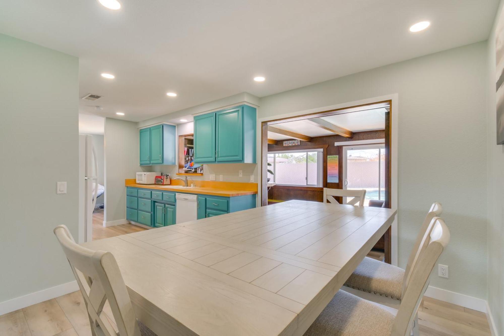 Havasu Heated Pool, 1 Mi To And Town Holiday home Lake Havasu City