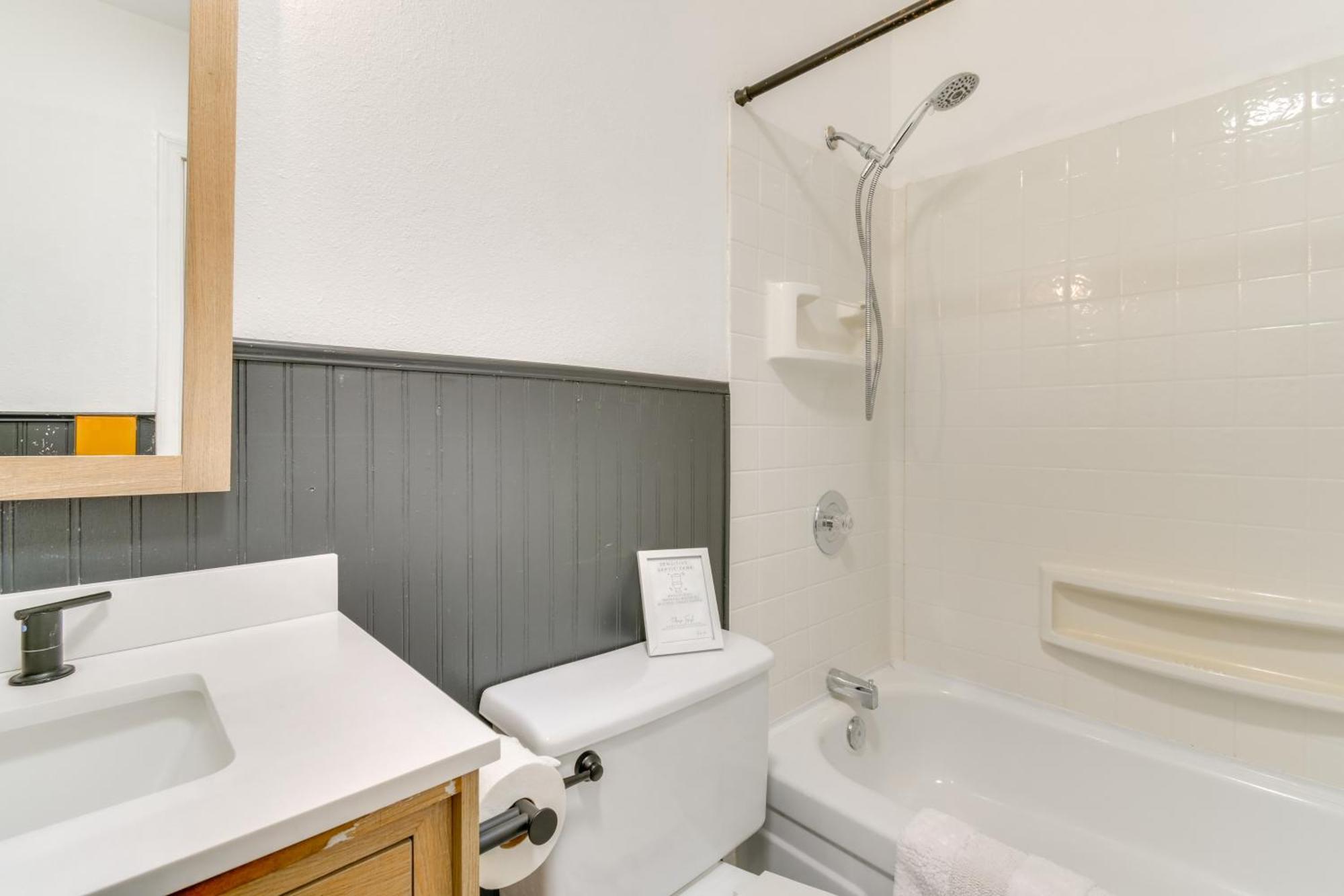 Water Views And Close To In Havasu Holiday home *