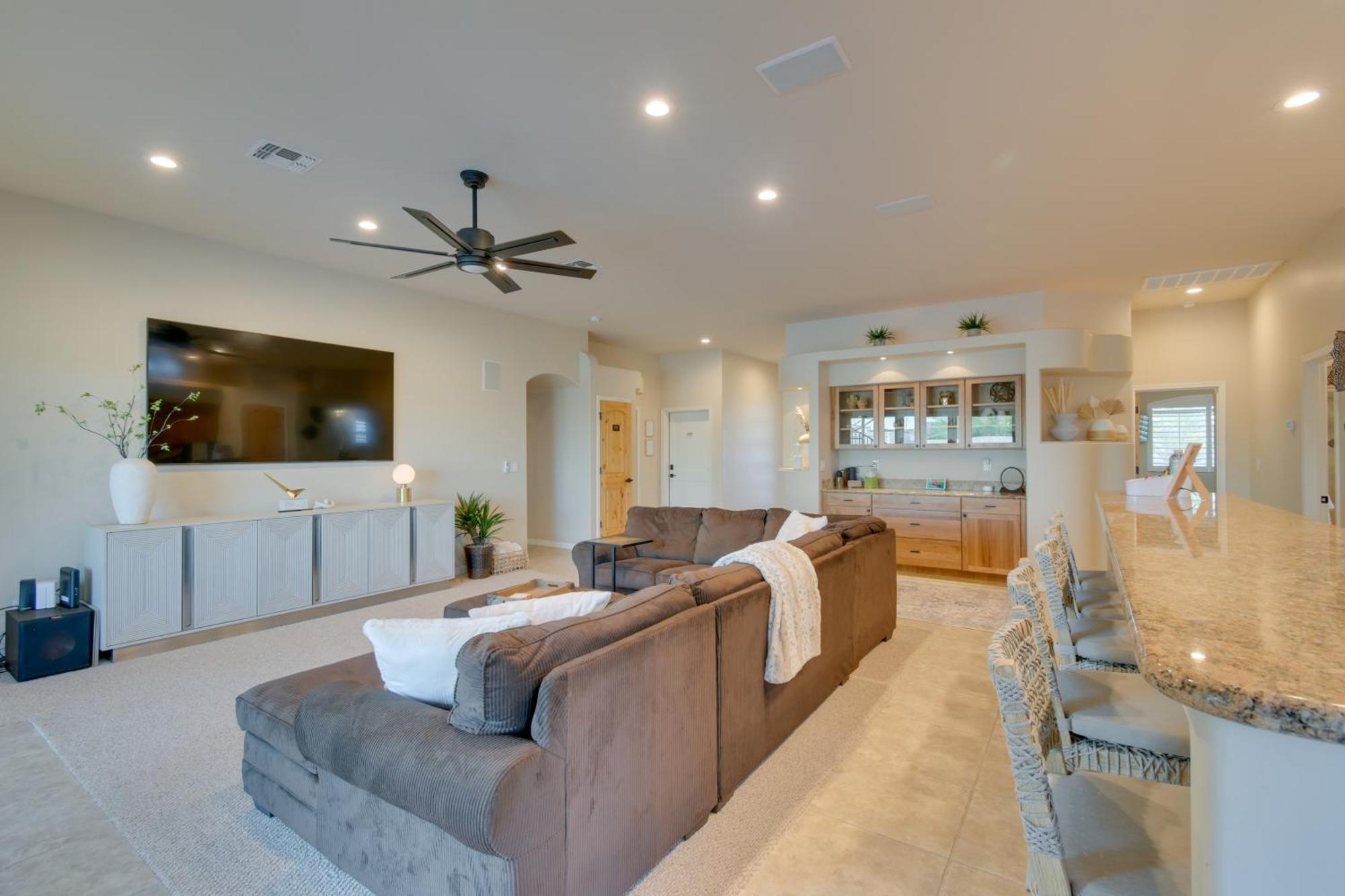 Luxe Havasu Getaway With Pool And Rooftop Deck Lake Havasu City