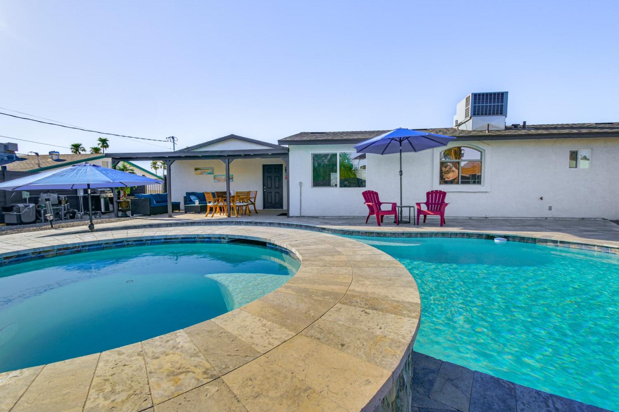 Holiday home About 5 Mi To Havasu Family With Fenced Yard! *