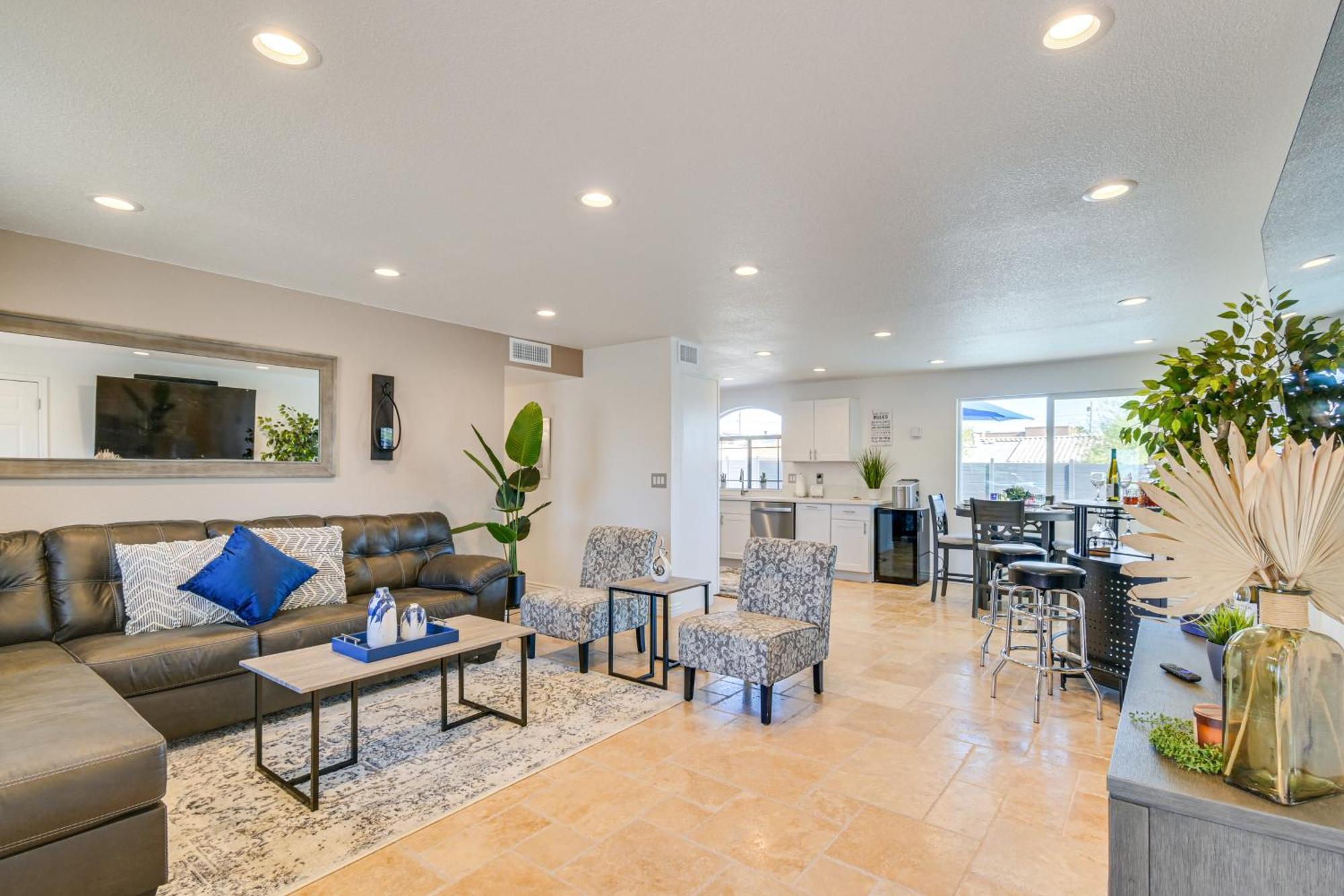 About 5 Mi To Havasu Family With Fenced Yard! Lake Havasu City