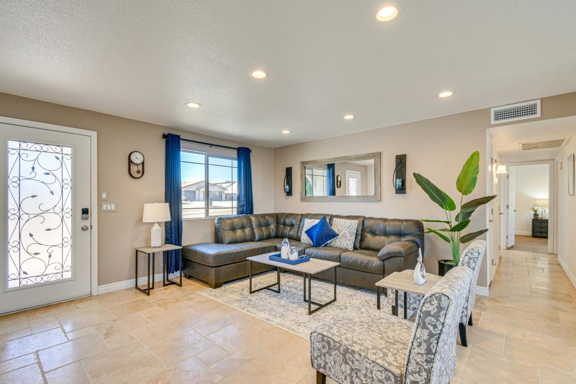 Holiday home About 5 Mi To Havasu Family With Fenced Yard! Lake Havasu City