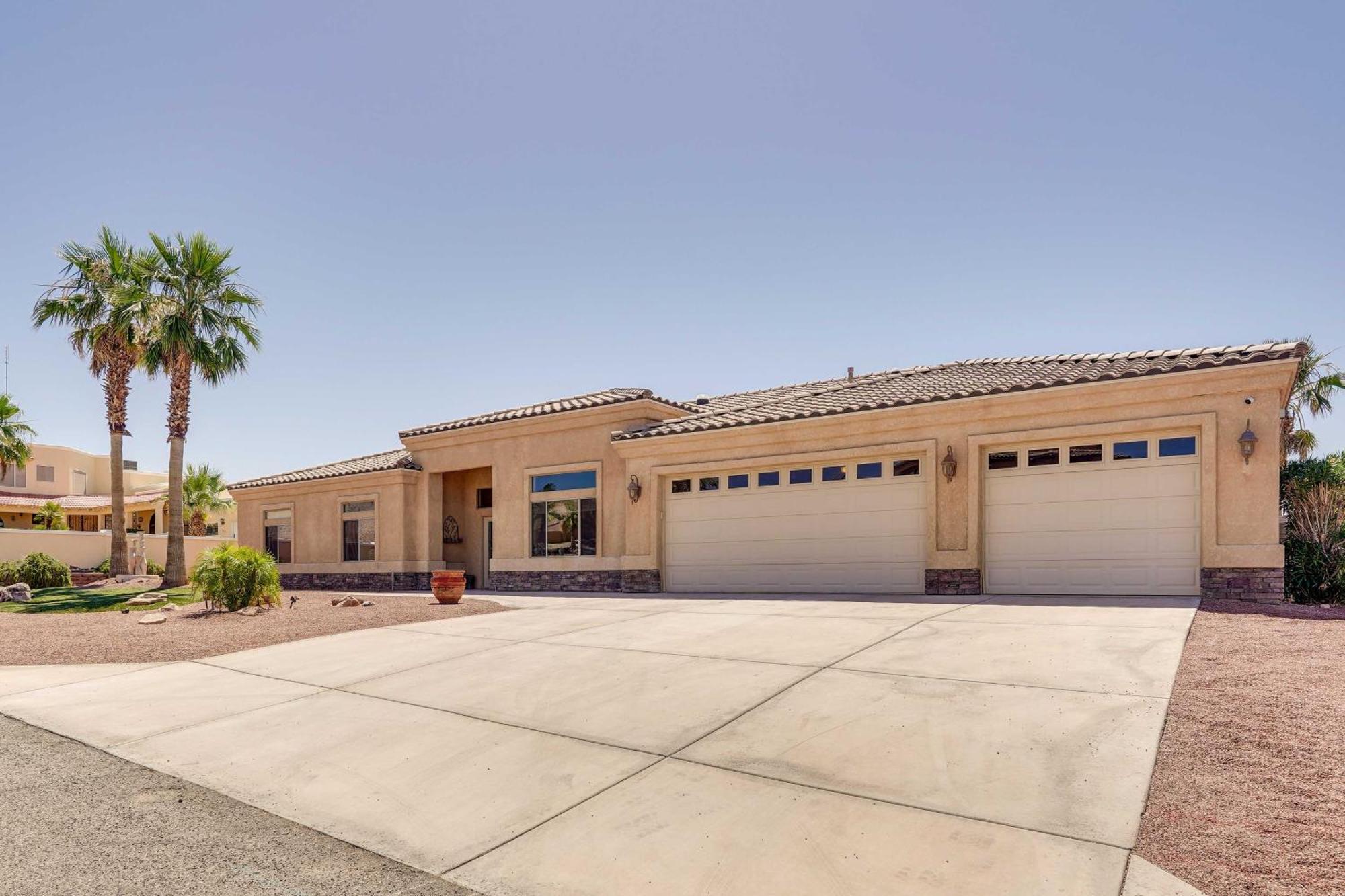 Holiday home Havasu Vacation With Heated Pool! Lake Havasu City