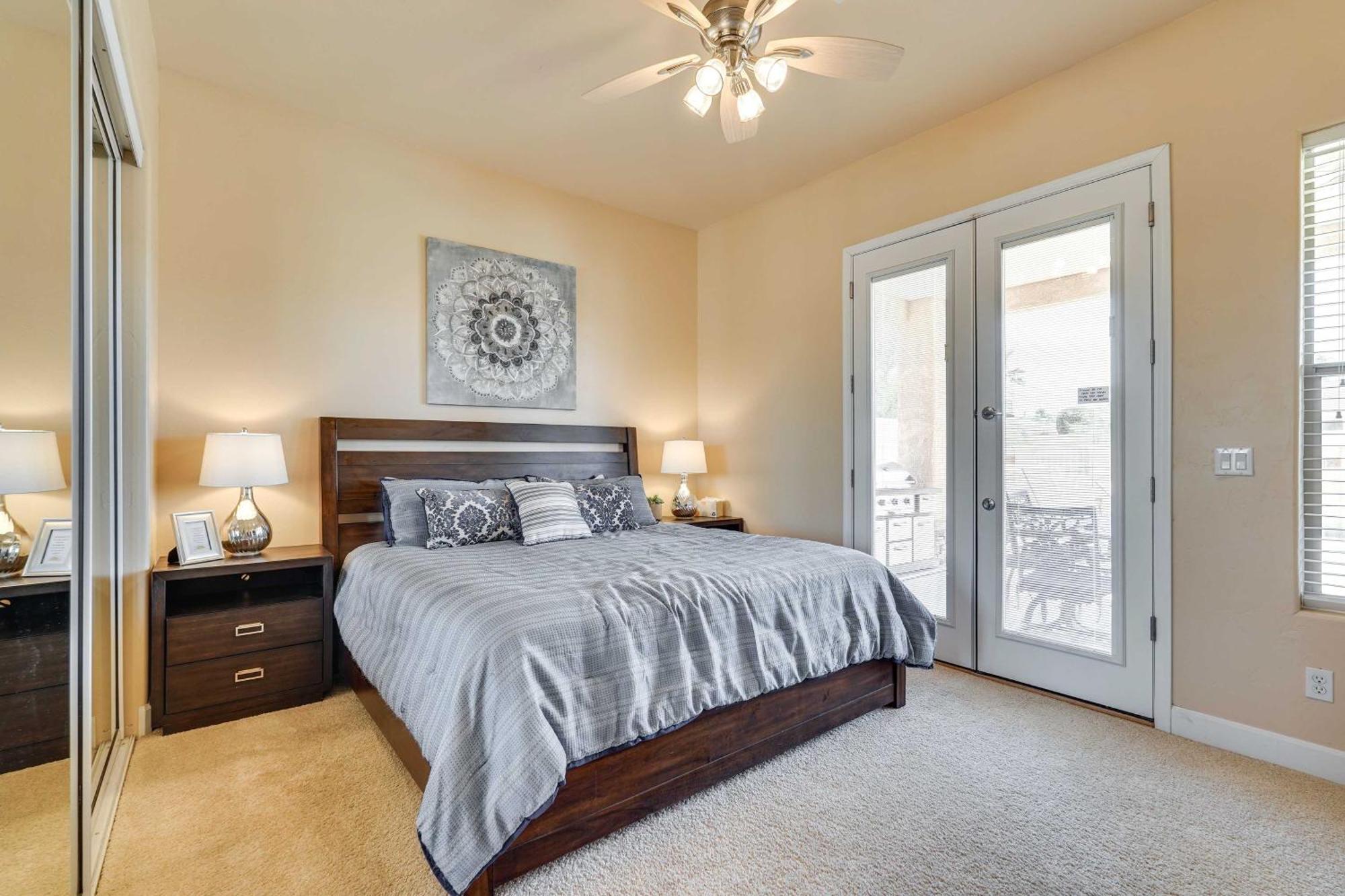 Havasu Vacation With Heated Pool! Holiday home