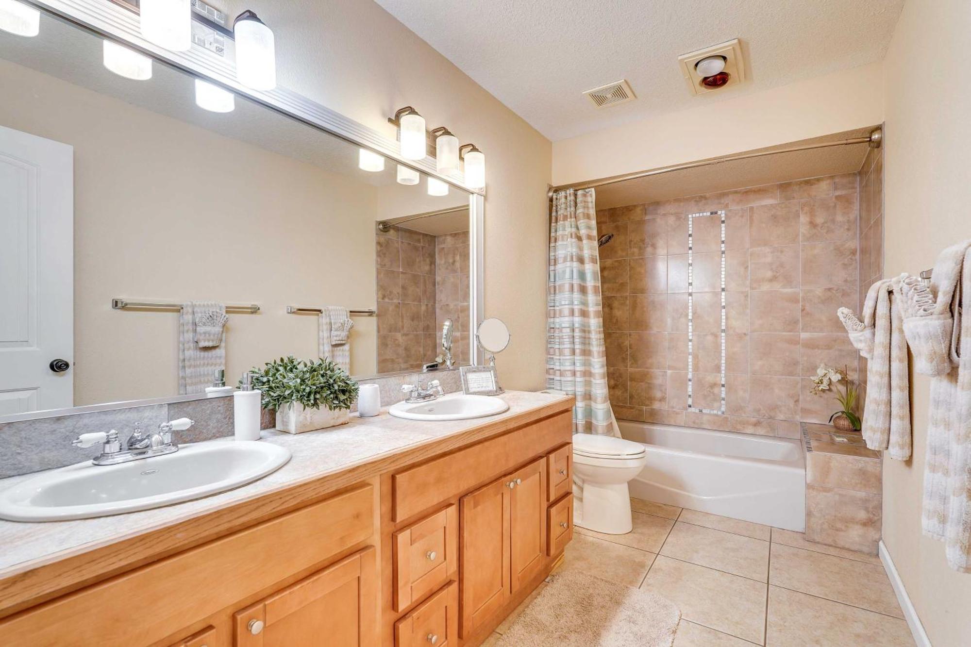 Pet-friendly Havasu With Heated Pool! Lake Havasu City