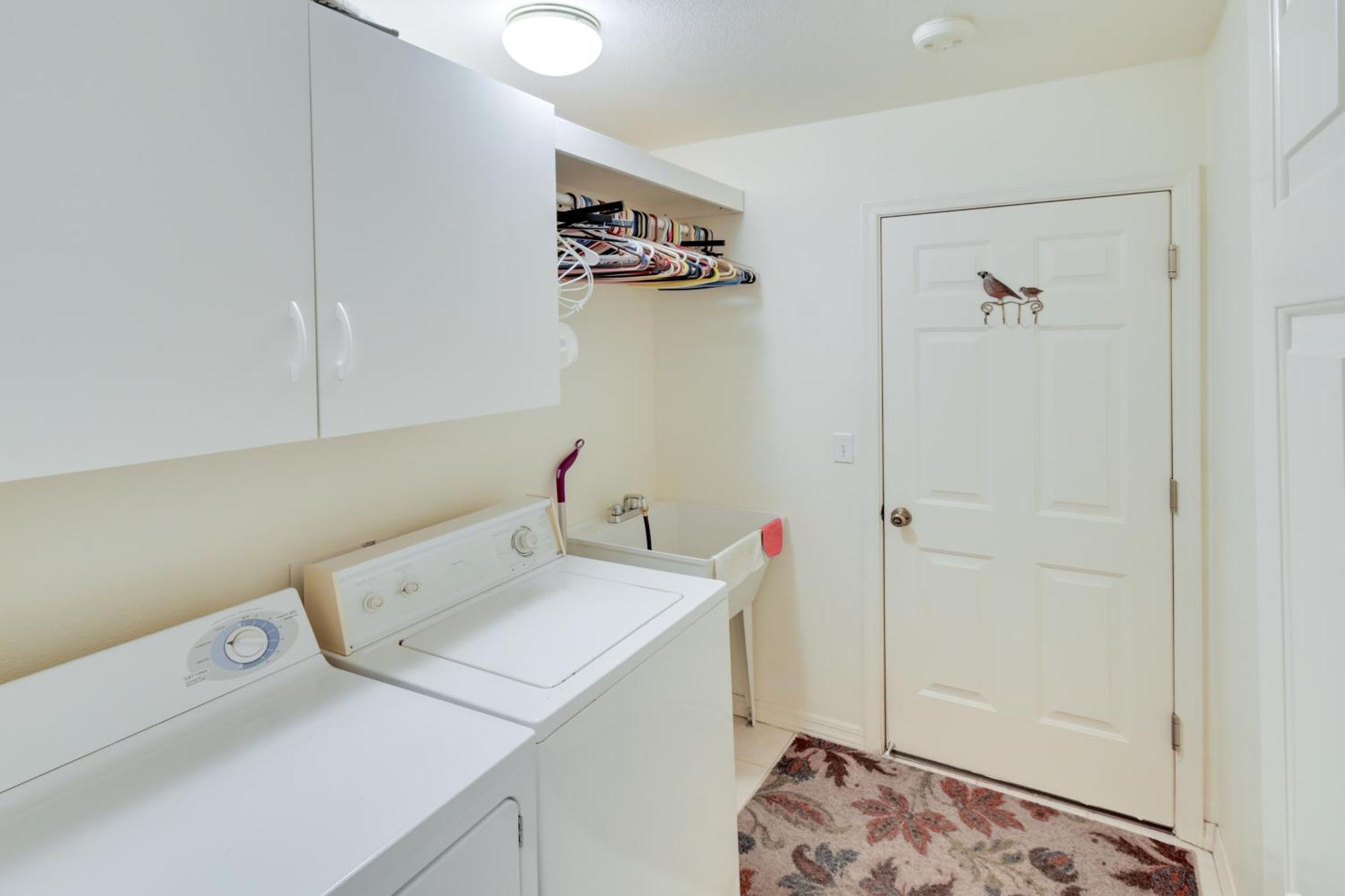 Holiday home Pet-friendly Arizona Abode About 5 Mi To And Golf! Lake Havasu City