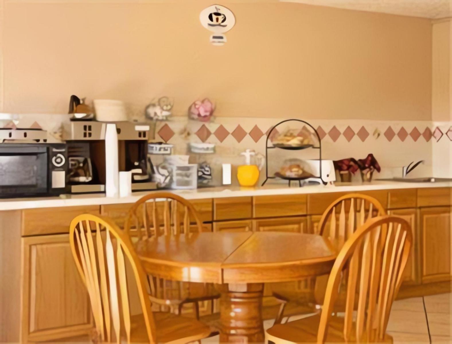Super 8 By Wyndham Havasu