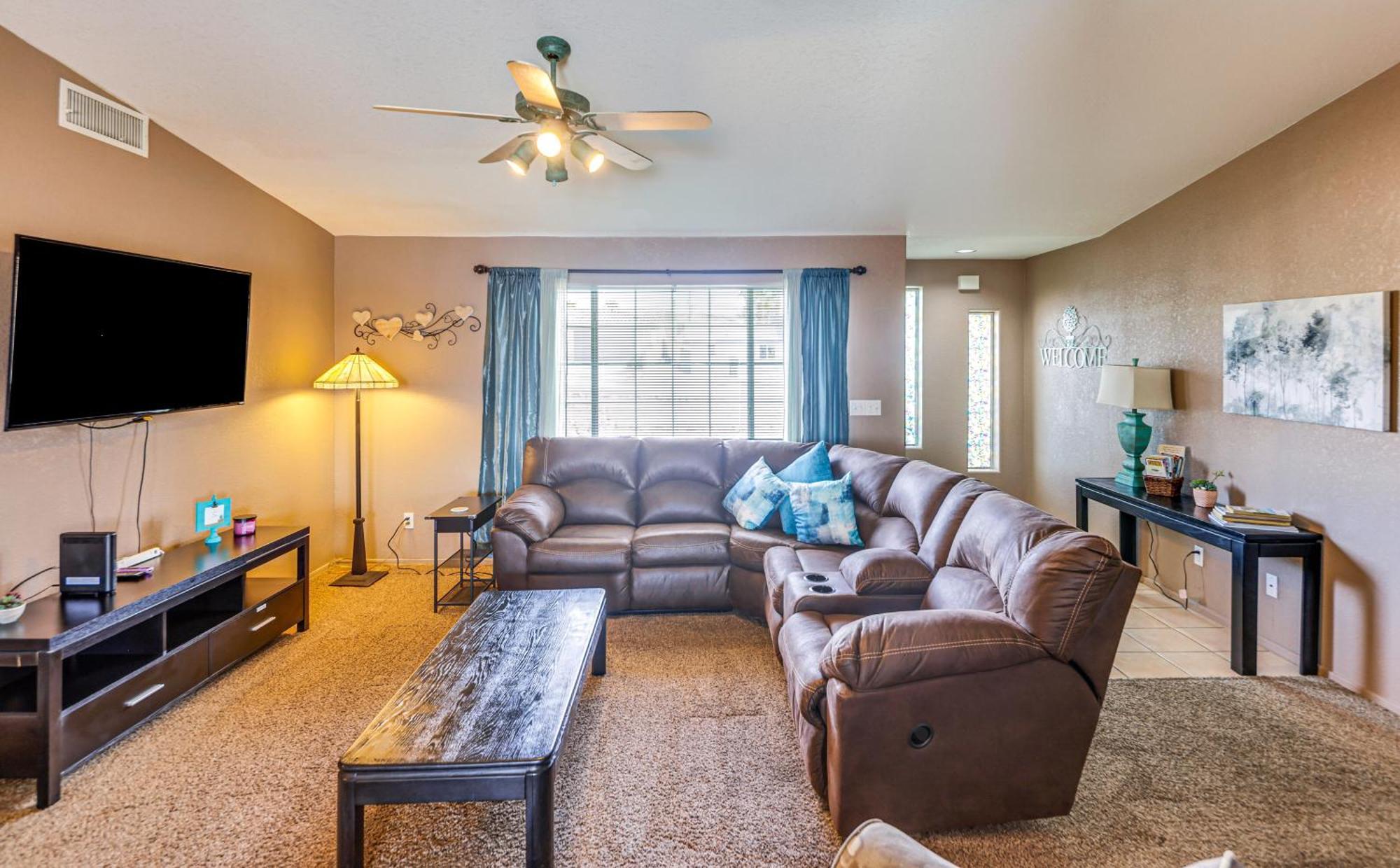 Pet-friendly Havasu With Pool And Hot Tub! Holiday home Lake Havasu City