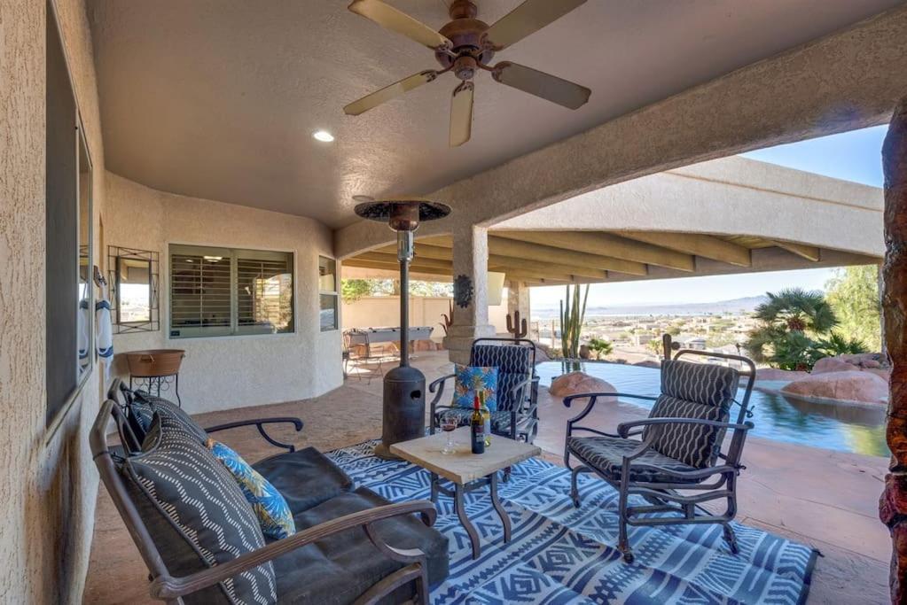 Holiday home Peruvian-4 Bed Desert Oasis -pool, Hot-tub &outdoor Kitchen *