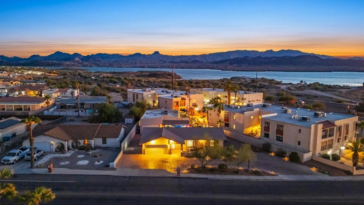 Holiday home New Lakeside Hideaway Game Firepit Lake Havasu City