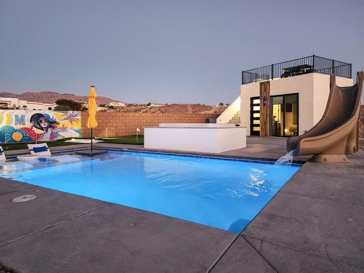 Half Acre With Abundant Amenities * Lake Havasu City