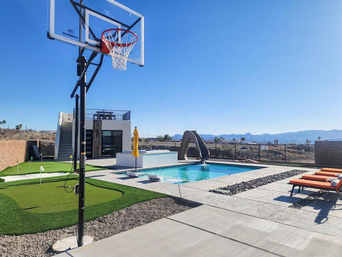 Half Acre With Abundant Amenities *