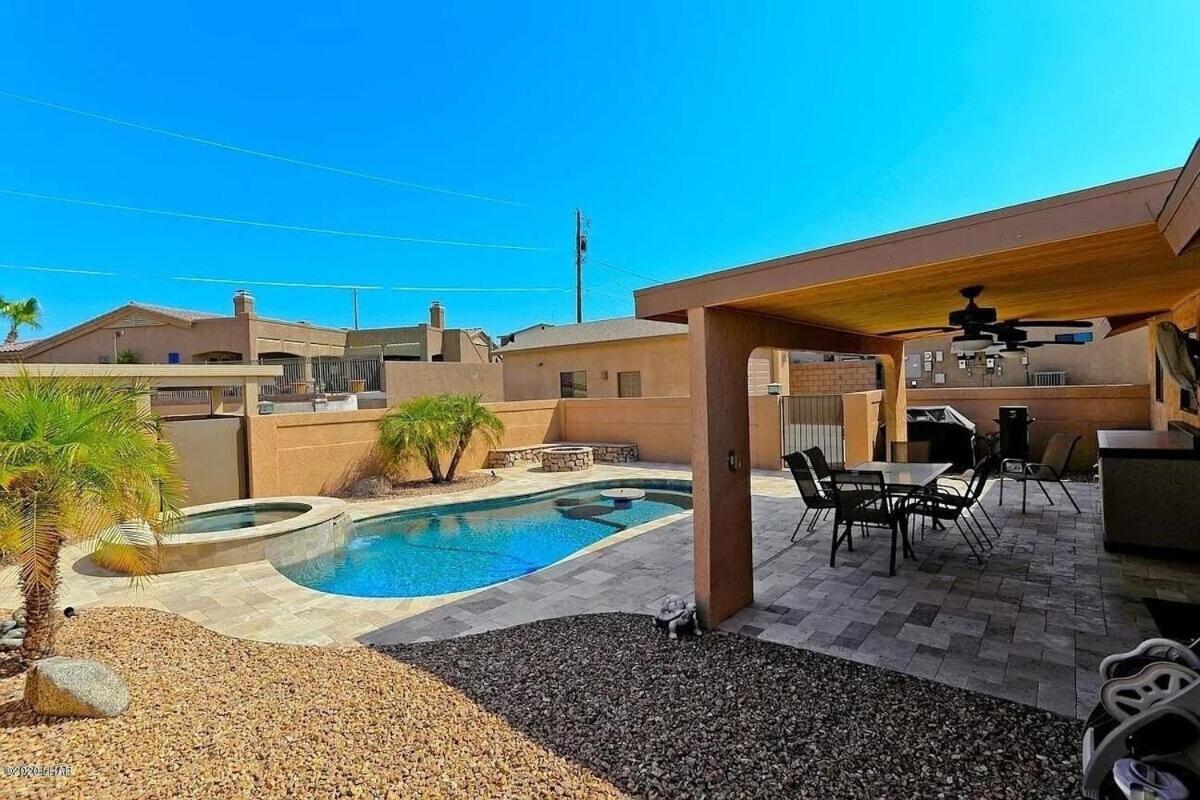Havarelaxing Pool 7mintobridge Holiday home *