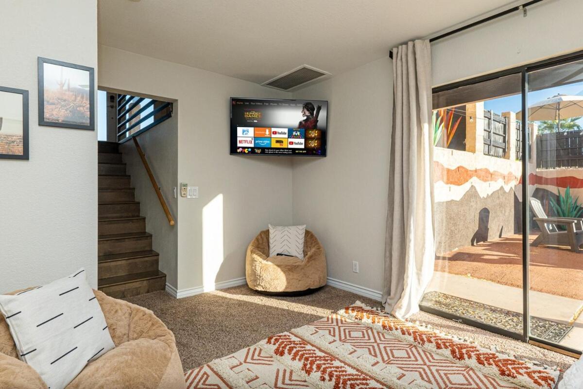 Peakview - Pool Firepit Games Garage Holiday home Lake Havasu City