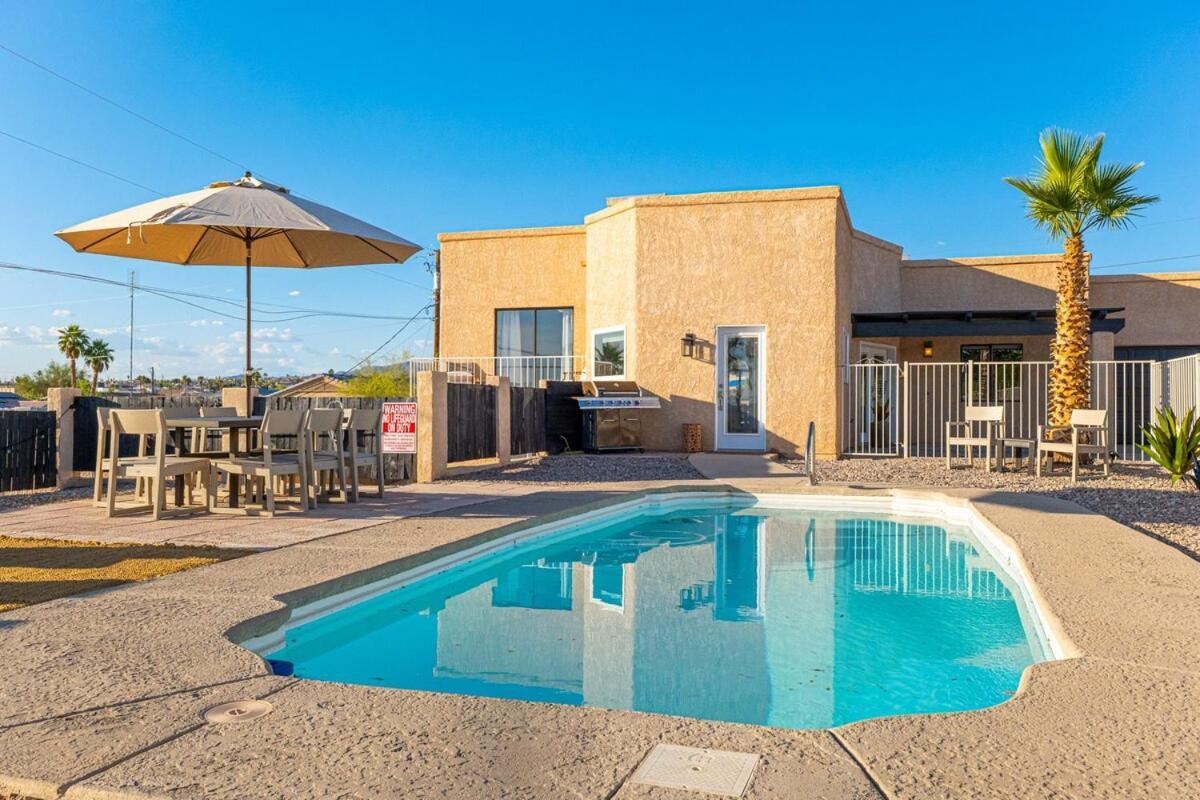 Peakview - Pool Firepit Games Garage Holiday home *
