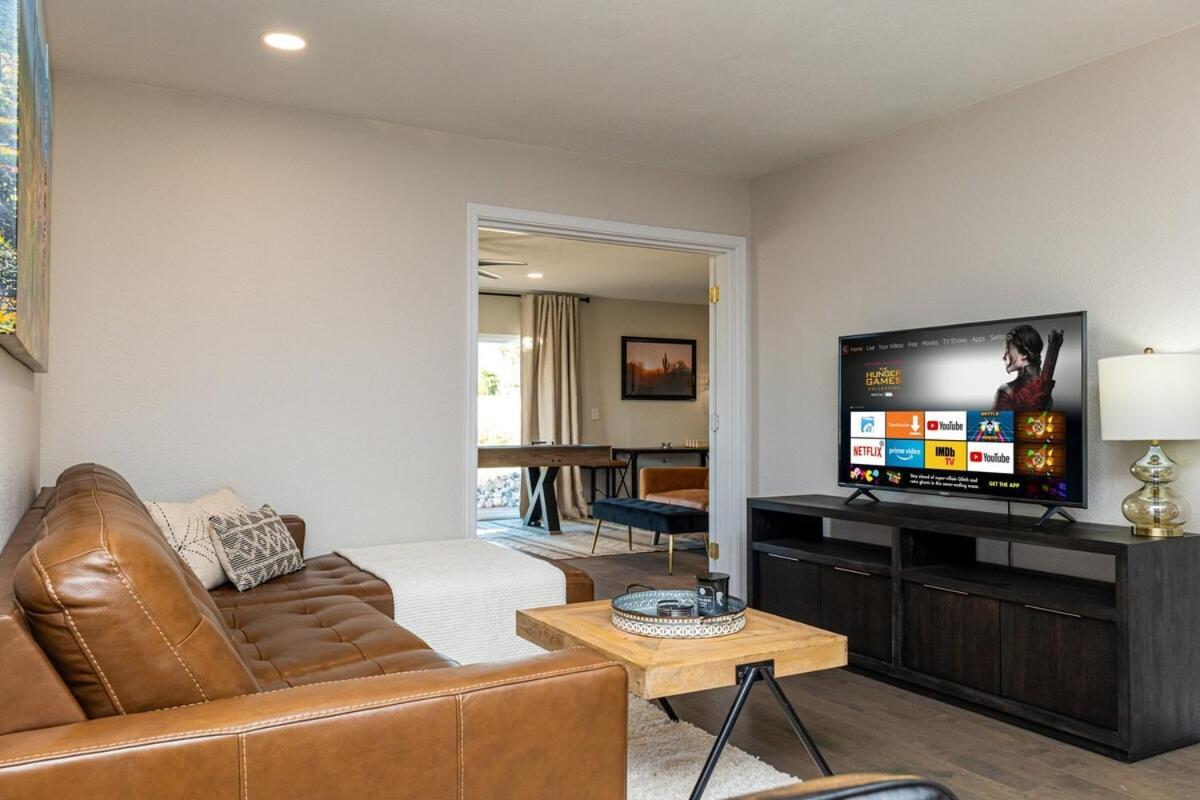 Holiday home Peakview - Pool Firepit Games Garage Lake Havasu City