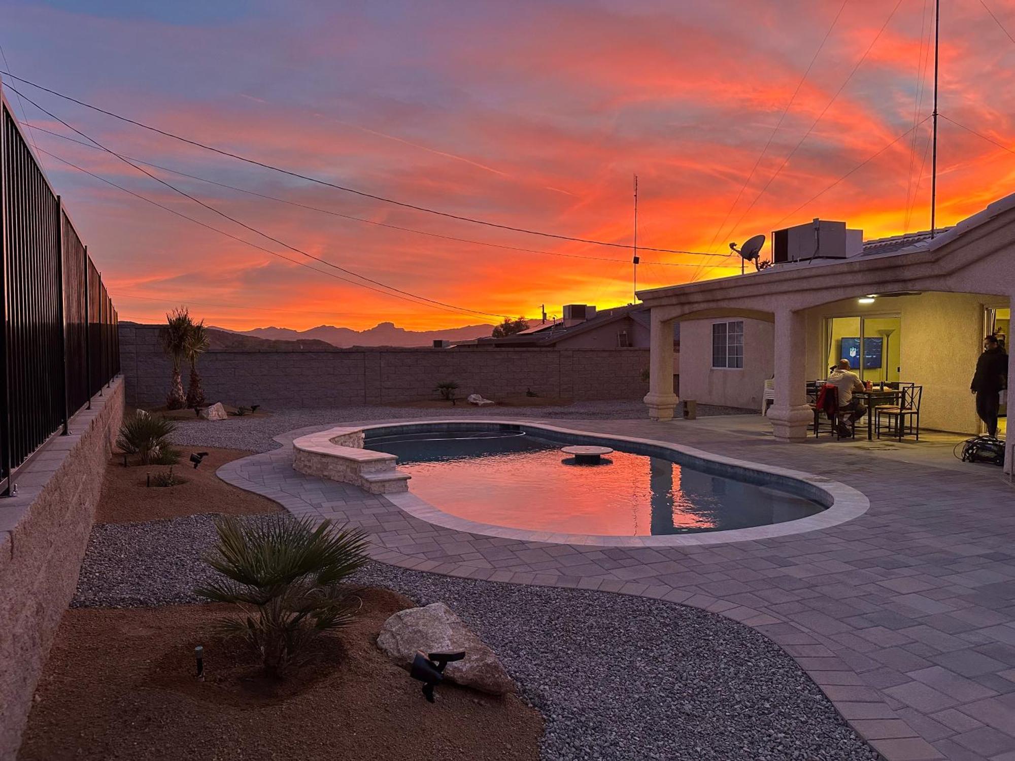 Stunning 4 Bedroom Pool