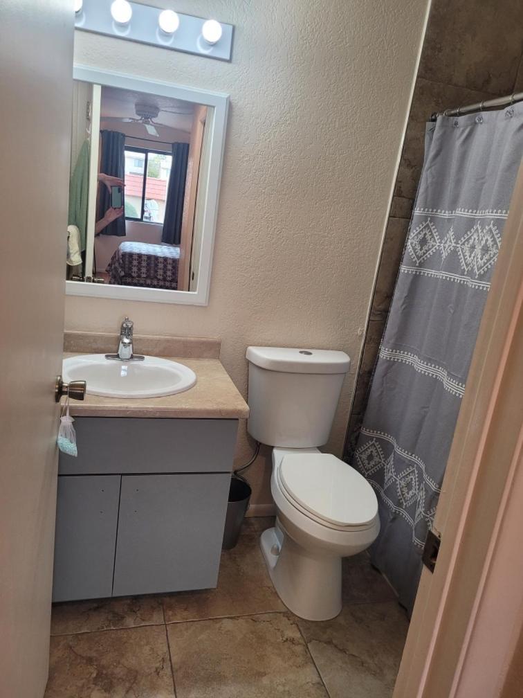 Aparthotel 1st Floor In The Desert W/ Pool, & Bbq Lake Havasu City