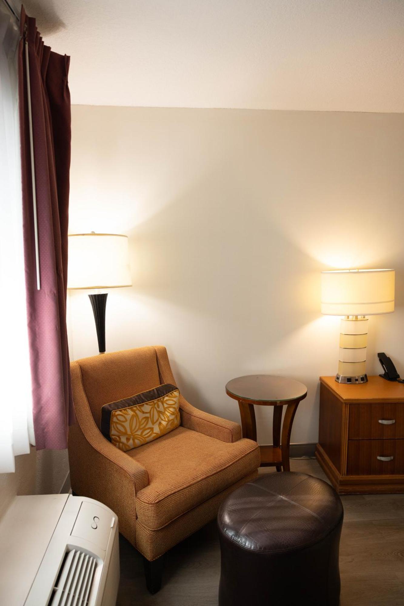 Hotel Quality & Havasu 2*