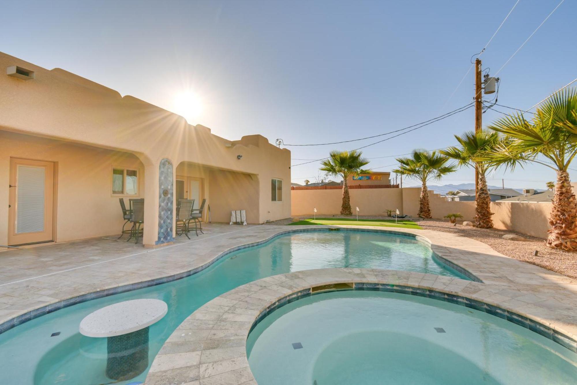 Havasu With Pool And Putting *