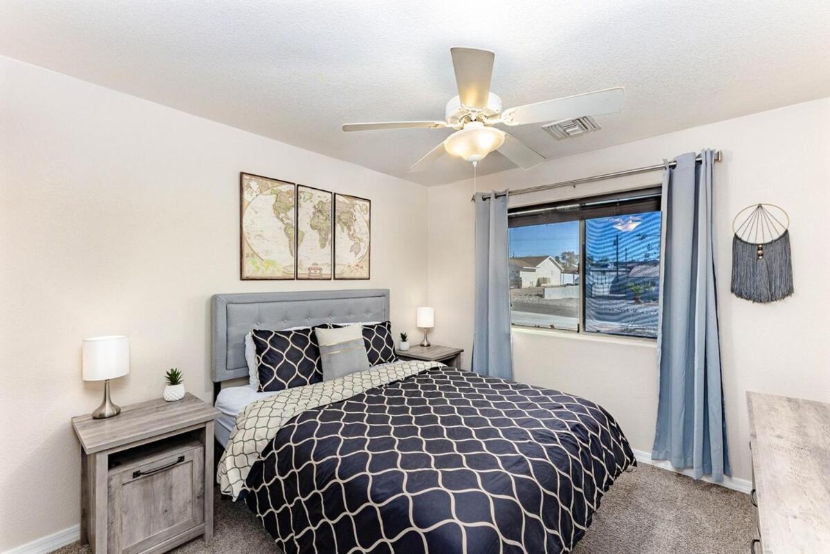 Holiday home Avalon Havasu Pool Playground Sleeps 20 *