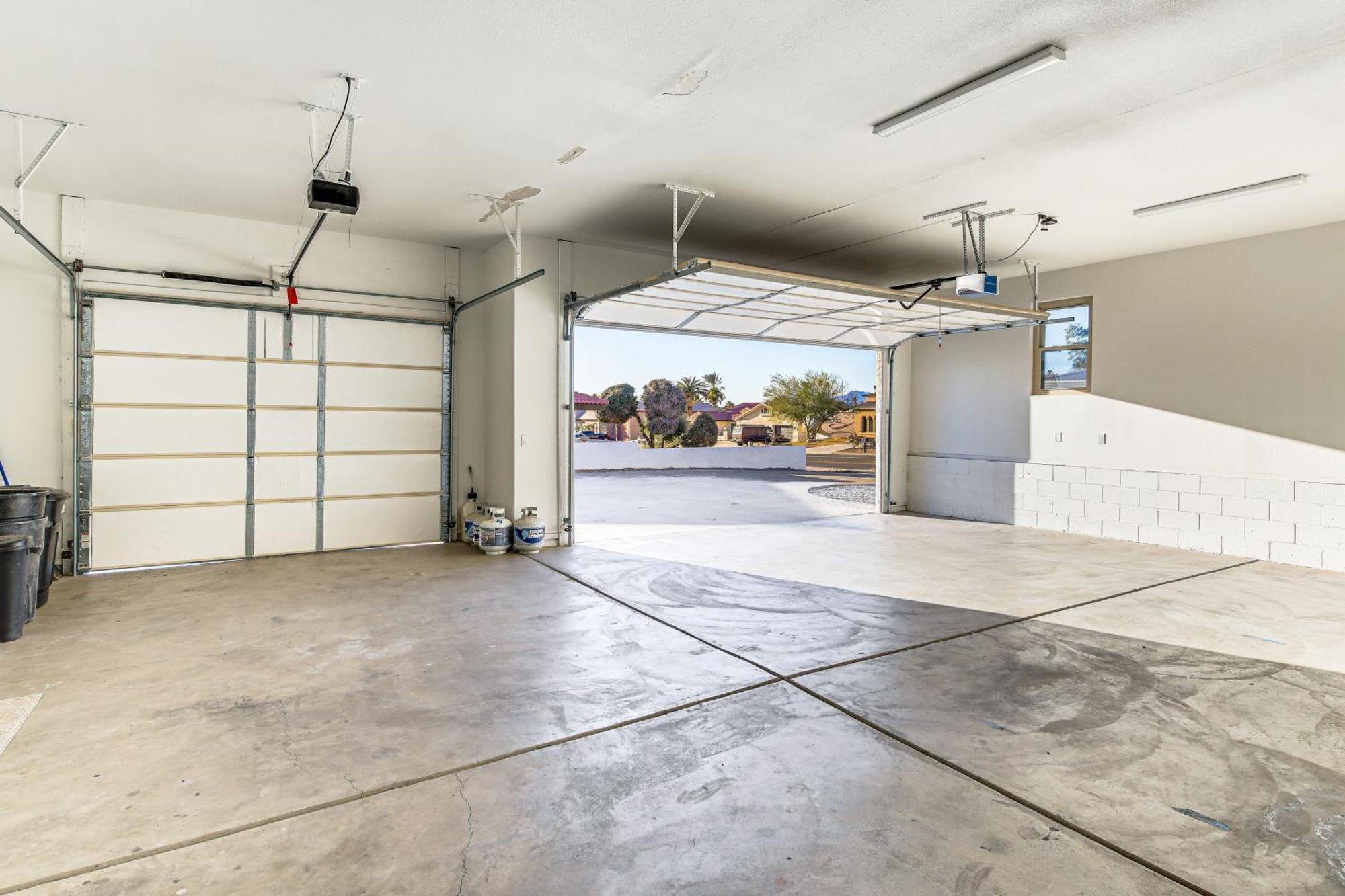 Pet-friendly Havasu With Hot Tub And Pool * Lake Havasu City