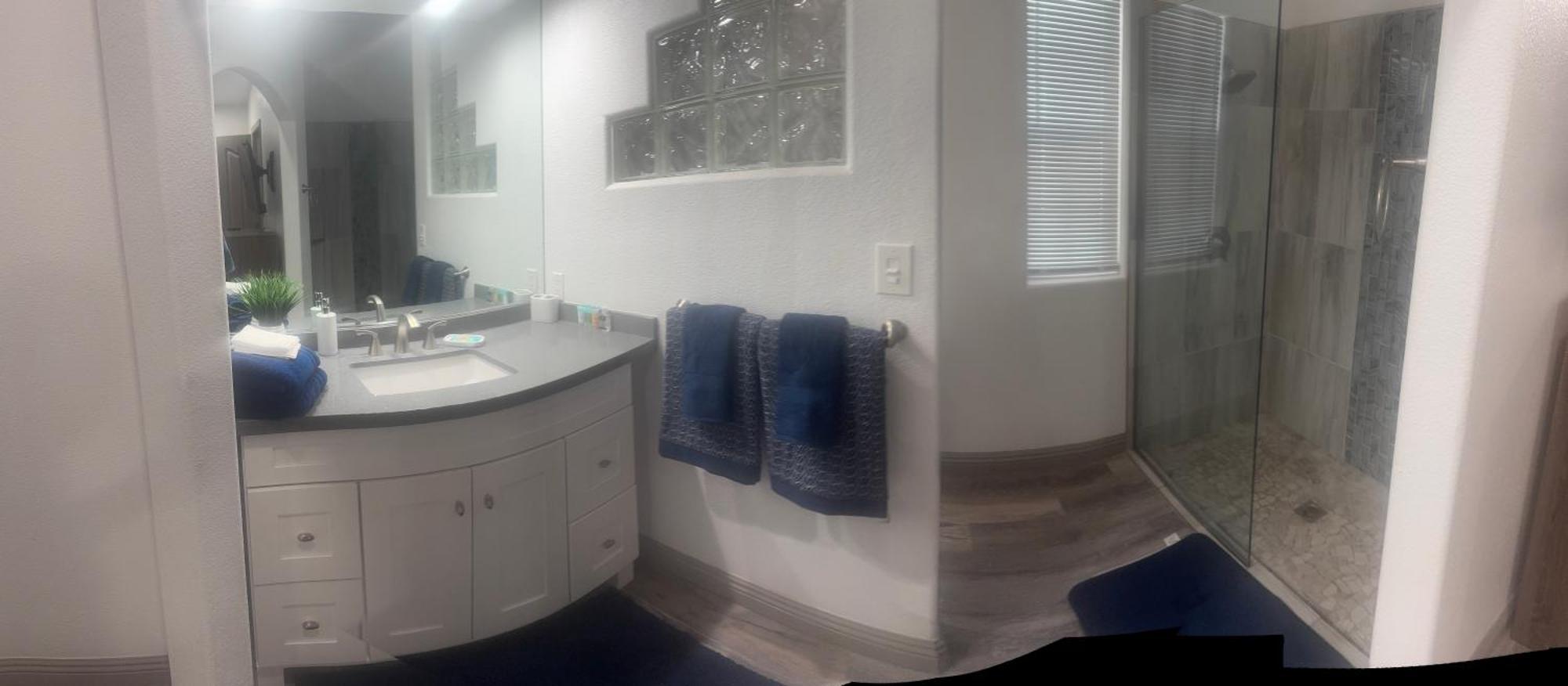 Holiday home Newly Remodeled Family Friendly Near