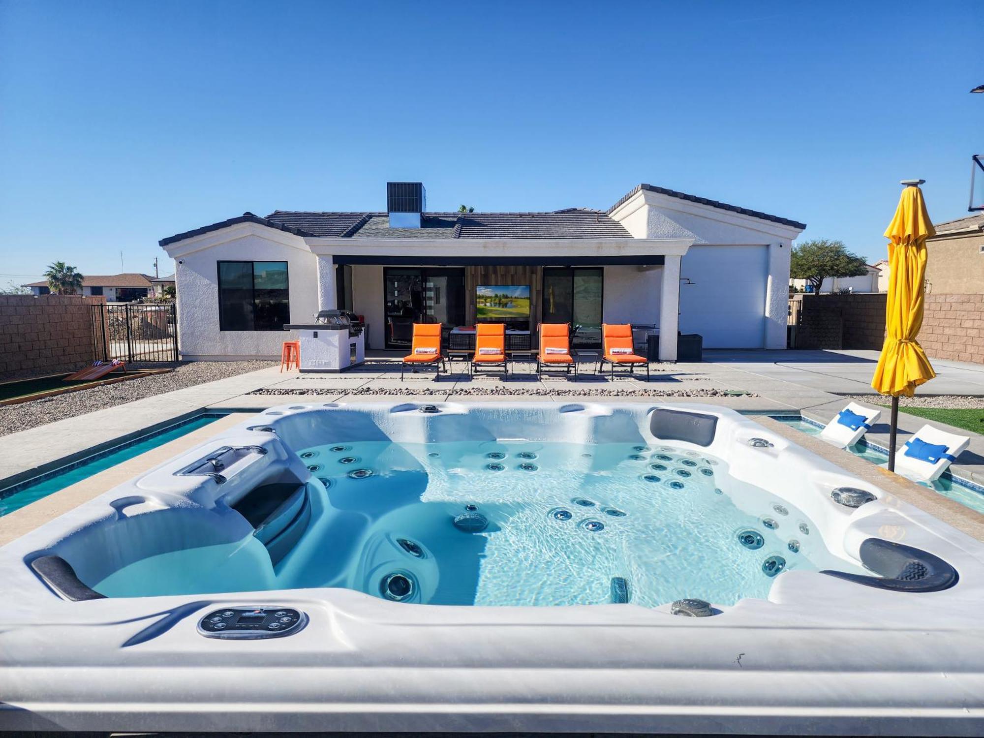 Half Acre With Abundant Amenities * Lake Havasu City