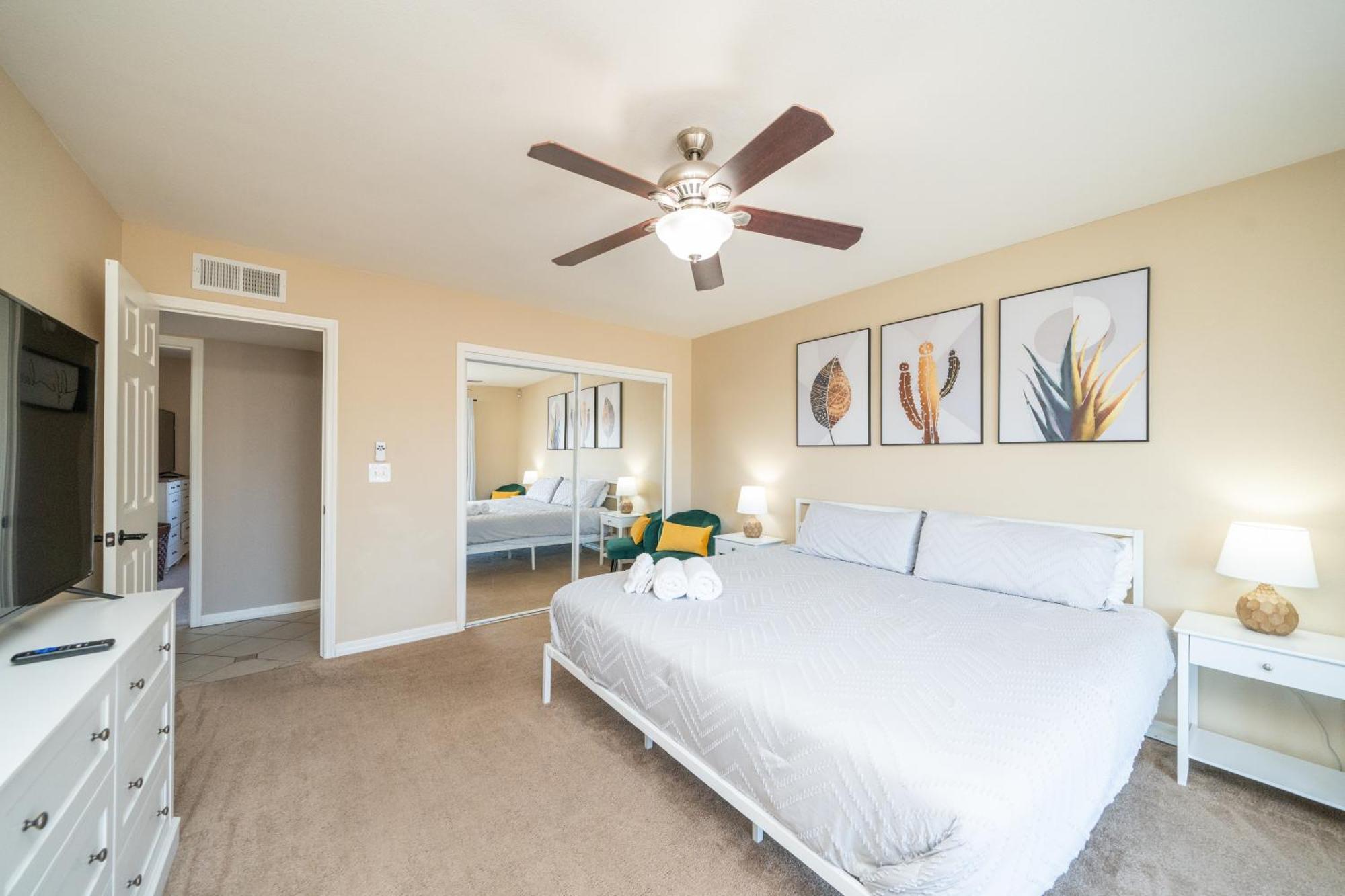 Large Havasu Retreat With Private Heated Pool And Gameroom For Family Fun Holiday home Lake Havasu City
