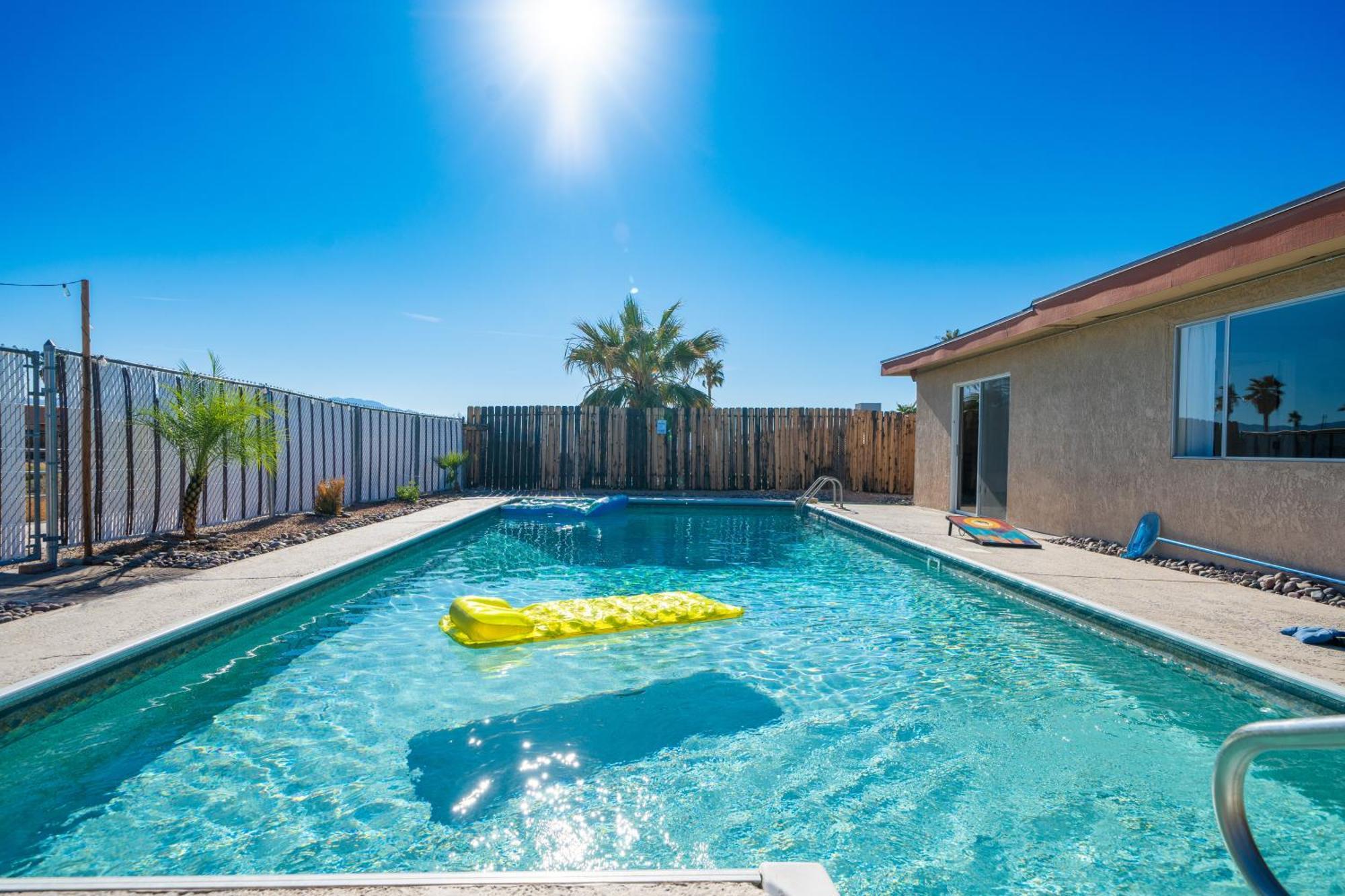 Large Havasu Retreat With Private Heated Pool And Gameroom For Family Fun Holiday home Lake Havasu City