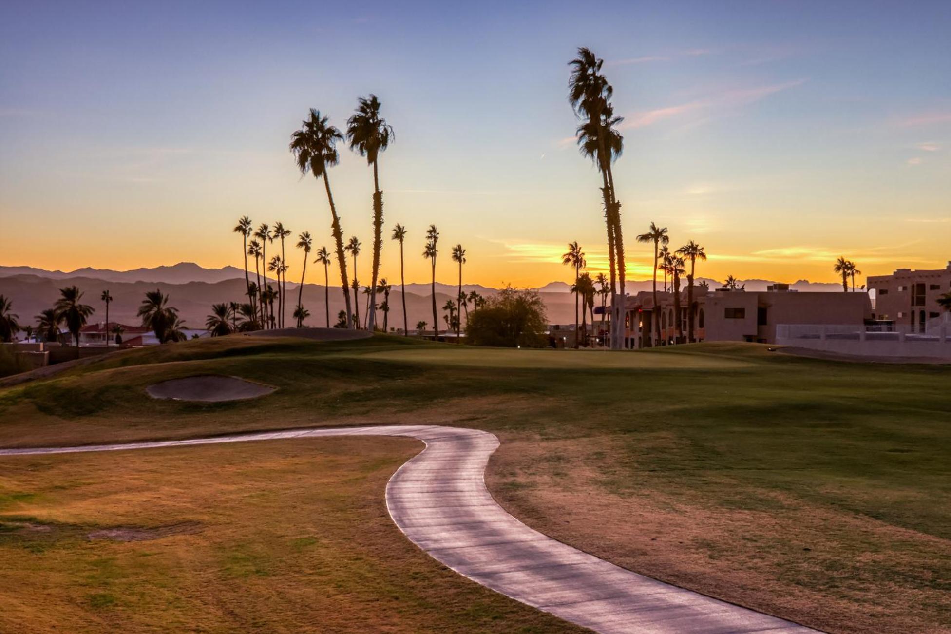 New Golf Course Oasis In Havasu Holiday home