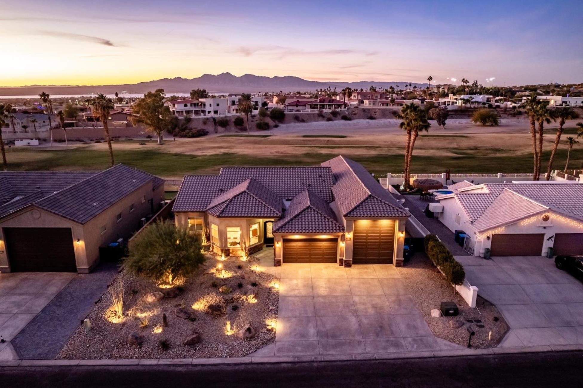 Holiday home New Golf Course Oasis In Havasu