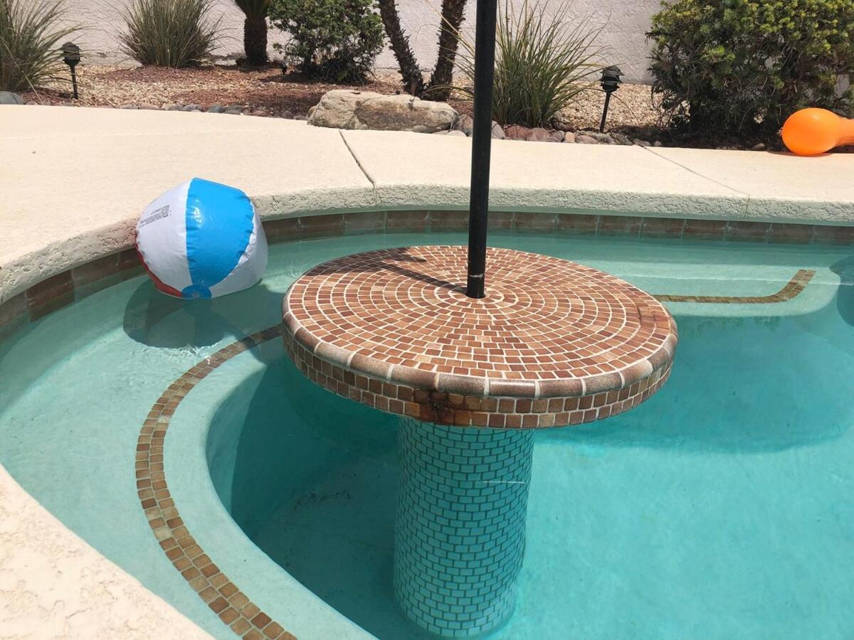 A Unique Boutique Havasu Retreat Holiday home *
