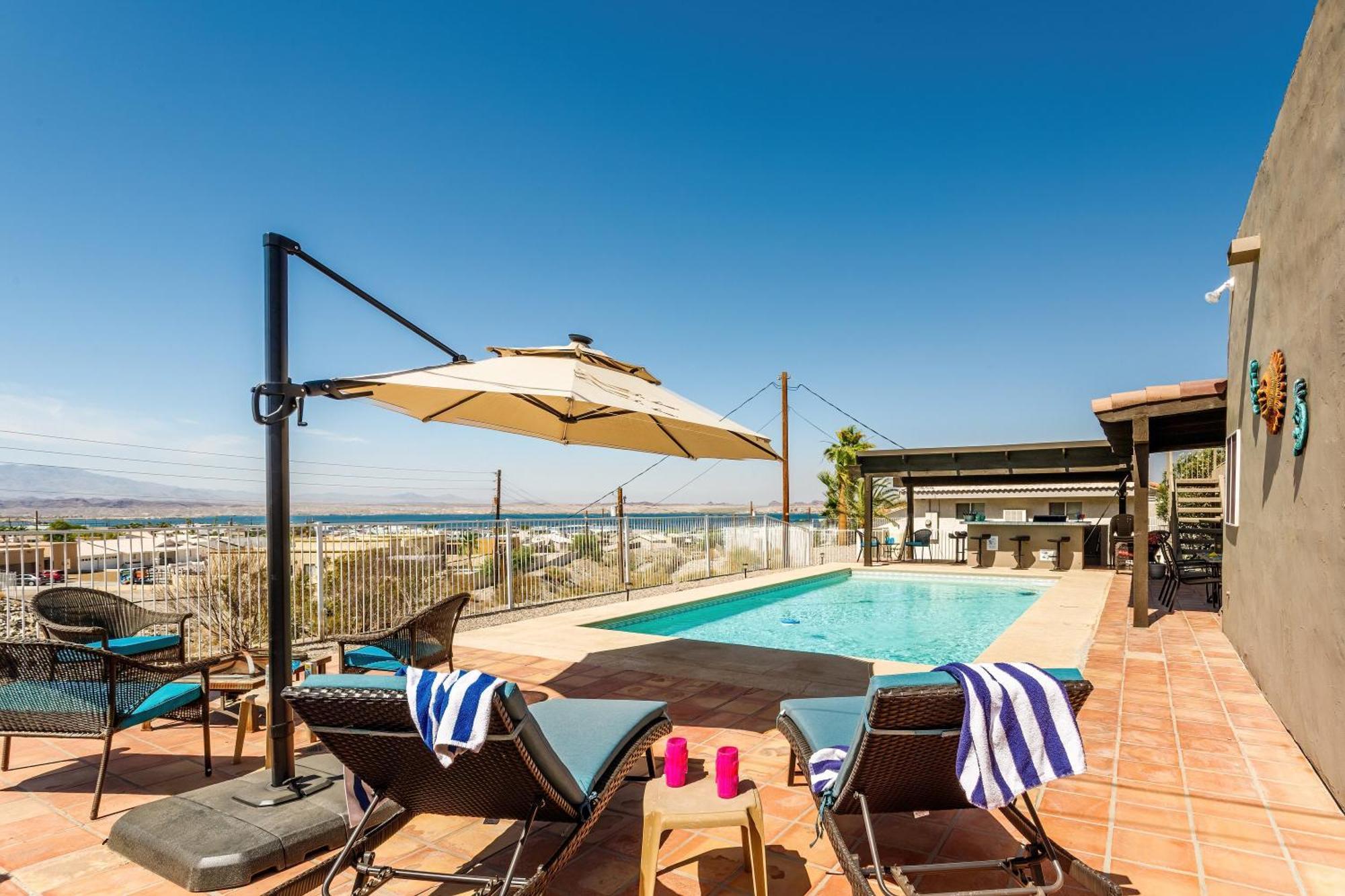 3 Minutes To Windsor Launch Pool Views Holiday home