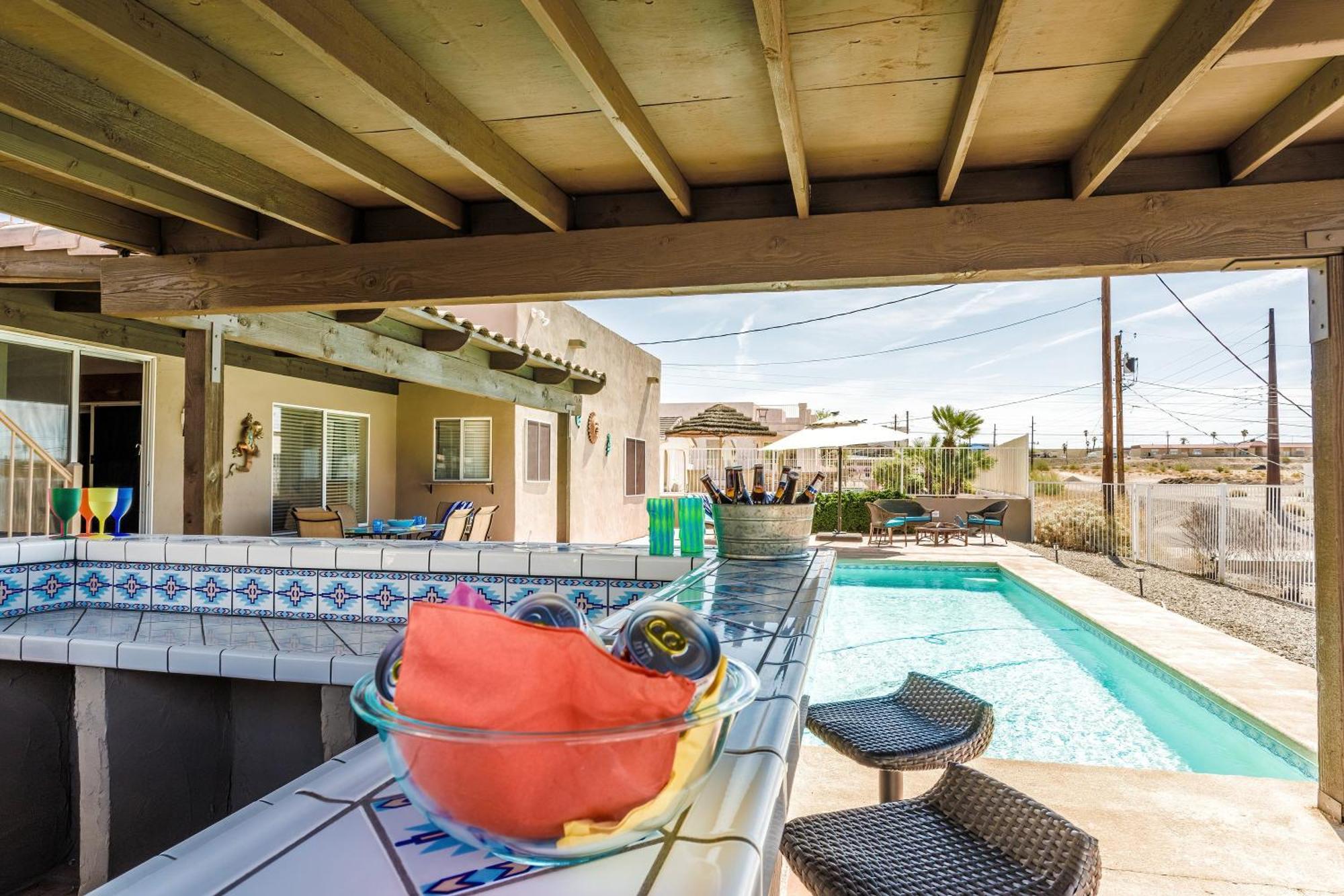 3 Minutes To Windsor Launch Pool Views Holiday home Lake Havasu City