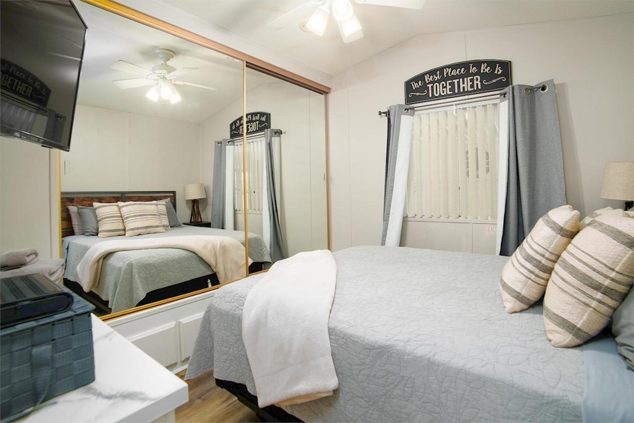 Paradise Pointe On The Island Boat Dock 220 Holiday home