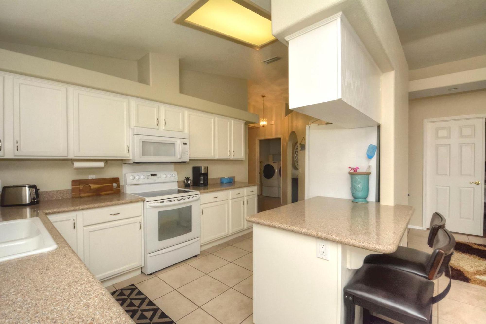 Trendy Southside Beauty With Rv Access Holiday home
