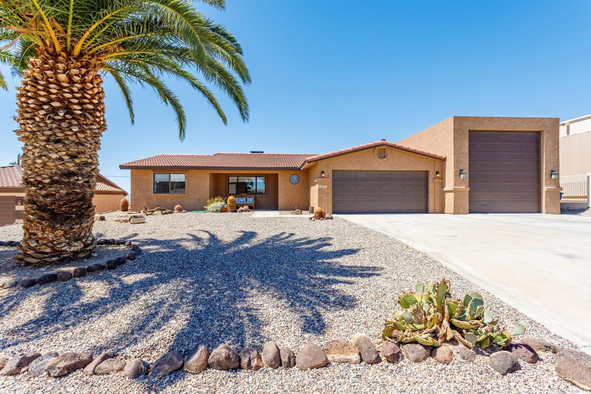 Coral Reef House Adventure * Lake Havasu City