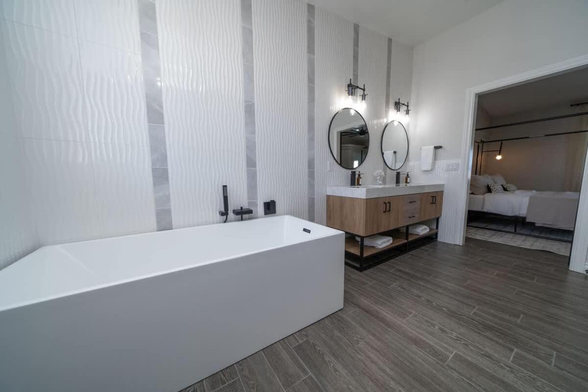 Holiday home Lavish Havasu Pool Fire Pit An Views